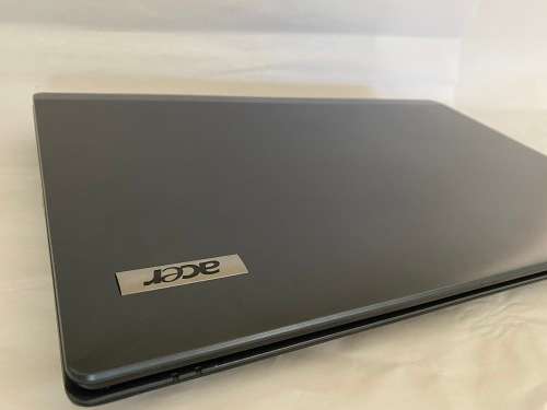 *AMD HD GRAPHICS*LIKE NEW**ACER TRAVELMATE 5742 INTEL CORE - i5 | 8GB RAM | 500GB HDD | HD 15.6 LCD*