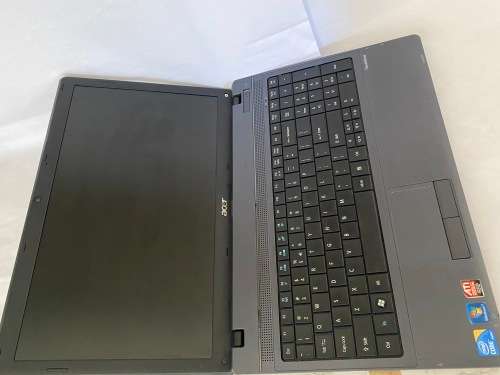 *AMD HD GRAPHICS*LIKE NEW**ACER TRAVELMATE 5742 INTEL CORE - i5 | 8GB RAM | 500GB HDD | HD 15.6 LCD*