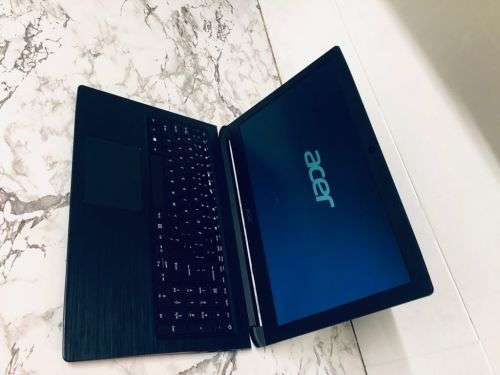 Excellent Condition Acer Apire 3 Intel Core i5 - 7200U | 8GB DDR4 RAM | 500GB 7200 RPM HDD |15.6 HD