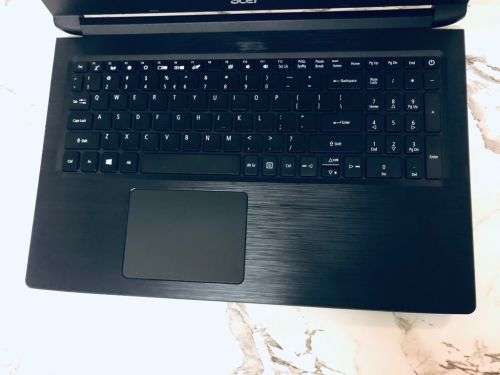 Excellent Condition Acer Apire 3 Intel Core i5 - 7200U | 8GB DDR4 RAM | 500GB 7200 RPM HDD |15.6 HD