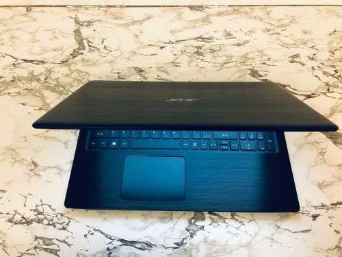 Excellent Condition Acer Apire 3 Intel Core i5 - 7200U | 8GB DDR4 RAM | 500GB 7200 RPM HDD |15.6 HD