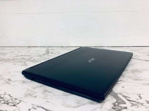 Excellent Condition Acer Apire 3 Intel Core i5 - 7200U | 8GB DDR4 RAM | 500GB 7200 RPM HDD |15.6 HD
