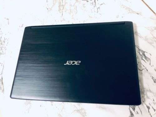 Excellent Condition Acer Apire 3 Intel Core i5 - 7200U | 8GB DDR4 RAM | 500GB 7200 RPM HDD |15.6 HD