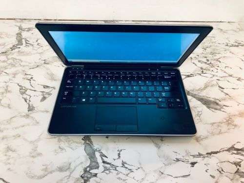 *Dell Latitude E7240 Business Ultrabook Intel Core i5-4210U | 8GB RAM | 128GB M.2 SSD | BACKLIT KB*