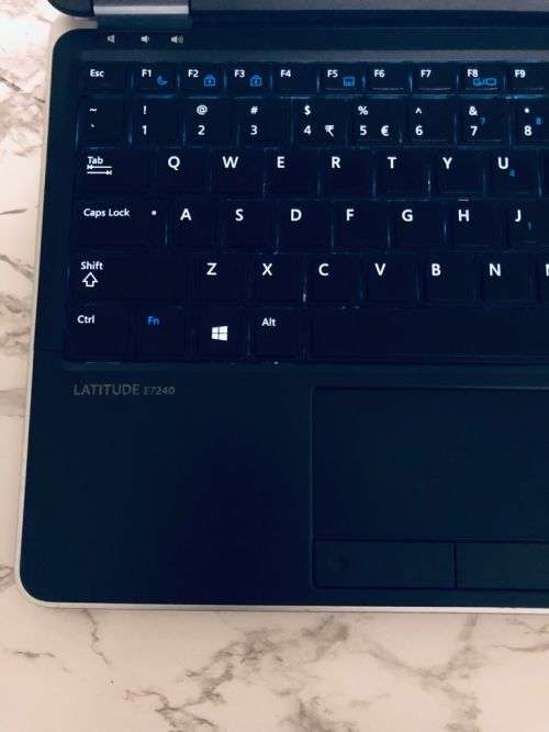 *Dell Latitude E7240 Business Ultrabook Intel Core i5-4210U | 8GB RAM | 128GB M.2 SSD | BACKLIT KB*