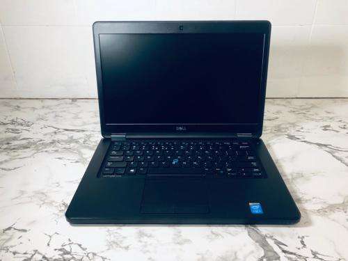 EXCELLENT Dell Latitude E5450 Business Notebook Intel Core i5 vPro 8GB DDR4 500 GB  HDD *HD Display