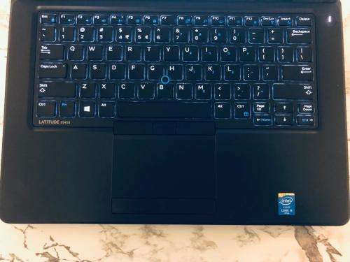 EXCELLENT Dell Latitude E5450 Business Notebook Intel Core i5 vPro 8GB DDR4 500 GB  HDD *HD Display