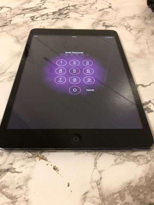 Apple iPad Mini Wi-Fi + LTE 7.9 inch  16GB Model A1455