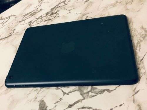 Apple iPad Mini Wi-Fi Only 7.9 inch 16GB Model A1432