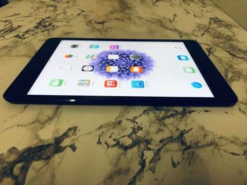 Apple iPad Mini Wi-Fi Only 7.9 inch 16GB Model A1432
