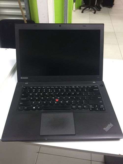 LENOVO THINKPAD T440 ULTRABOOK 4TH GEN i5  | 4GB RAM | 500GB HDD | HD+ LCD | Good Condition