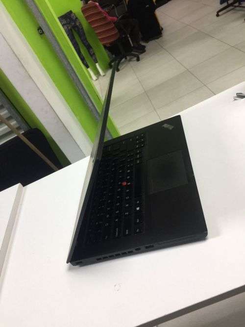 LENOVO THINKPAD T440 ULTRABOOK 4TH GEN i5  | 4GB RAM | 500GB HDD | HD+ LCD | Good Condition
