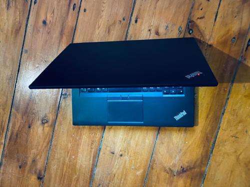 *LATE ENTRY* LENOVO THINKPAD T460 ULTRABOOK 6TH GEN i5  | 8GB DDR4 RAM | 500GB HDD | FULL HD