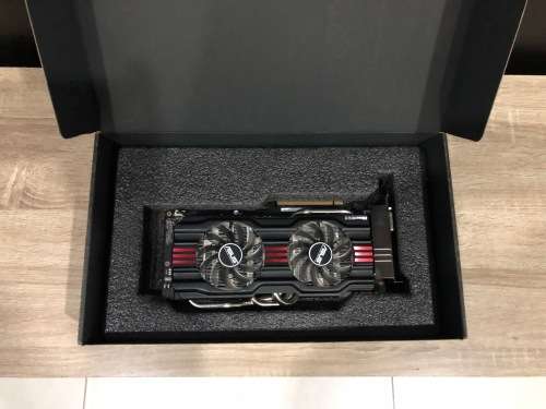 *LIKE NEW* 4K  ASUS GeForce GTX 770 DirectCU II GPU *BOXED*