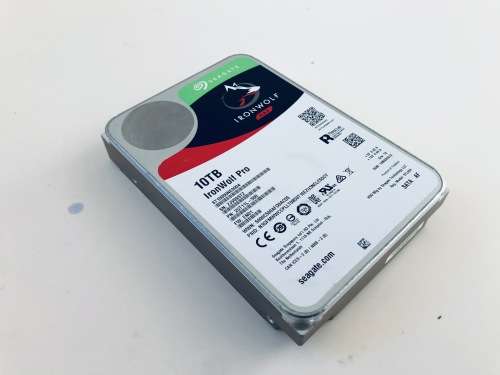 ***100% Perfomance**** Seagate IronWolf 3.5` Internal NAS Hard Drive 10TB 7200rpm (SATA III)