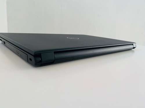 **BOXED**Dell Vostro 15 3568  Intel Core i5-7200U - 8GB DDR4 RAM - 1TB HDD - FHD