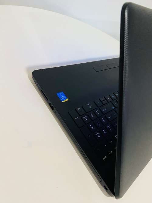 *Business* HP Notebook - 15 Series. 1TB. 4GB. i3 5th. 15.6` HD.*Excellent*