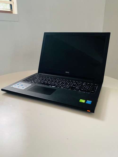 Dell Inspiron 3542 -  INTEL CORE i7 2GB Nvidia GPU 8GB RAM 1TB HDD  15.6 HD **Excellent Condition**