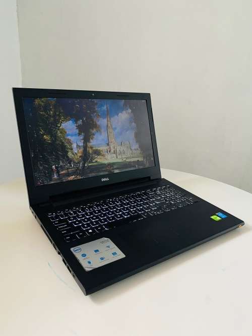 Dell Inspiron 3542 -  INTEL CORE i7 2GB Nvidia GPU 8GB RAM 1TB HDD  15.6 HD **Excellent Condition**