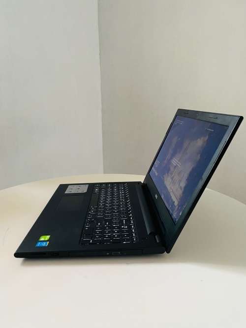Dell Inspiron 3542 -  INTEL CORE i7 2GB Nvidia GPU 8GB RAM 1TB HDD  15.6 HD **Excellent Condition**