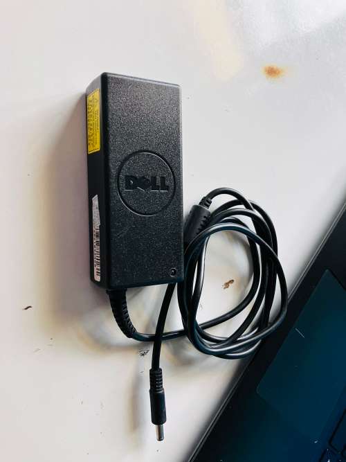 ***Boxed*** Dell Vostro 5581 15.6` FHD - 8th Gen i5 - 8GB - 500GB HDD - Backlit KB - Type-C