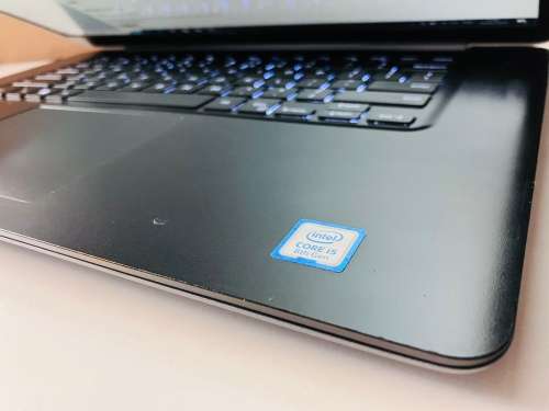 ***Boxed*** Dell Vostro 5581 15.6` FHD - 8th Gen i5 - 8GB - 500GB HDD - Backlit KB - Type-C