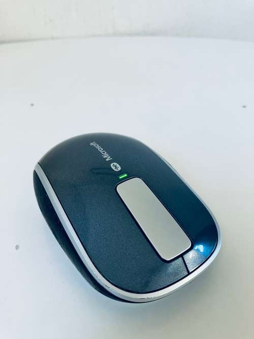 Microsoft Sculpt Touch Bluetooth Mouse for PC PlayStation MacBook & iPad