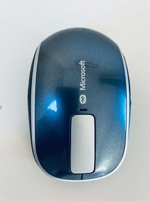 Microsoft Sculpt Touch Bluetooth Mouse for PC PlayStation MacBook & iPad