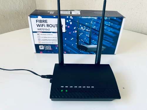 Mweb WR7010 V2 2.4G FTTH Wireless Router - ****FIBRE READY****