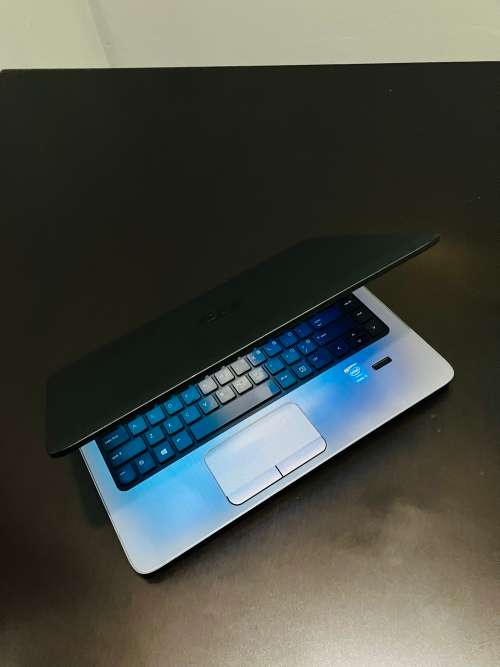 HP ProBook 430 G2 13.3` Intel Core i3 Notebook 500GB HDD + 12GB RAM