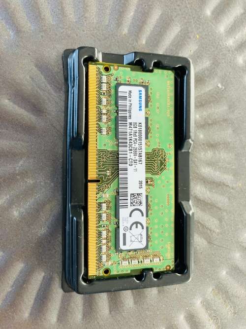 Laptop Upgrade Kit - SAMSUNG EVO 870 500GB SSD + SAMSUNG 8GB DDR4 2666Mhz RAM