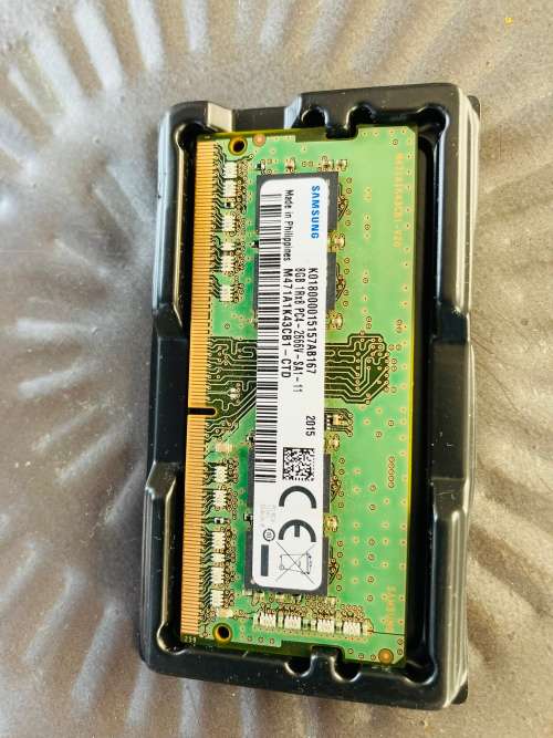 Laptop Upgrade Kit - SAMSUNG EVO 870 500GB SSD + SAMSUNG 8GB DDR4 2666Mhz RAM