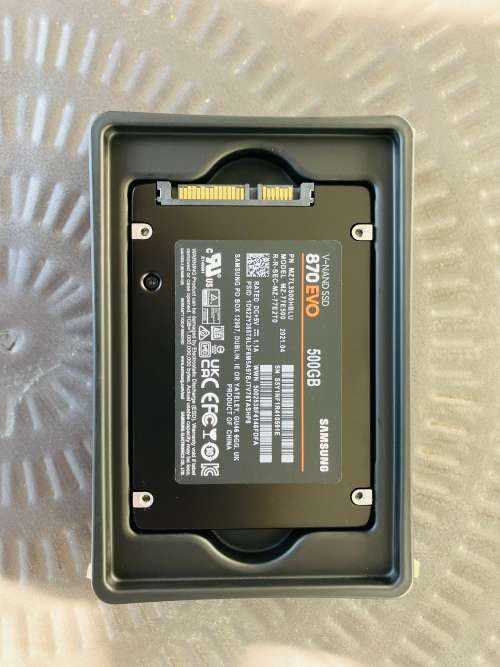 Laptop Upgrade Kit - SAMSUNG EVO 870 500GB SSD + SAMSUNG 8GB DDR4 2666Mhz RAM