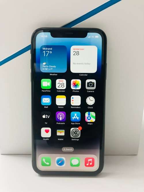 Apple iPhone 11 64GB Black