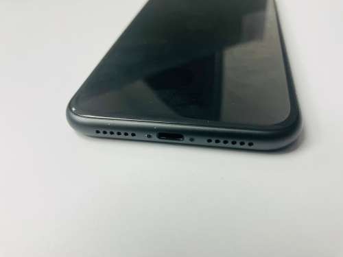 Apple iPhone 11 64GB Black