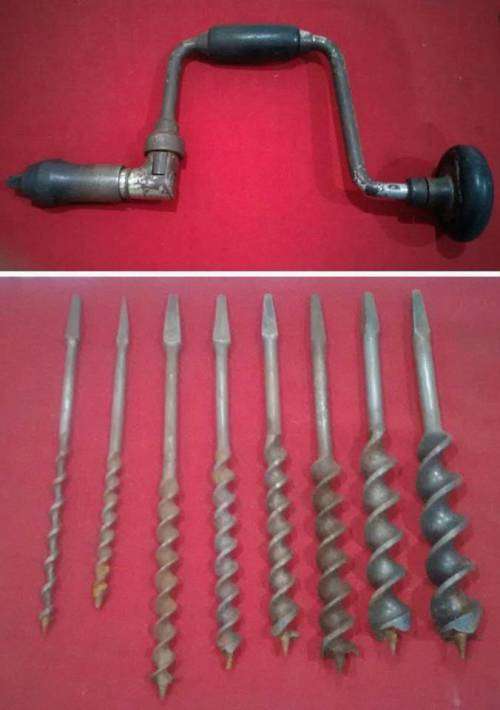 REDUCED - 8 VINTAGE AUGER BITS & A BRACE HAND DRILL -  READ DESC