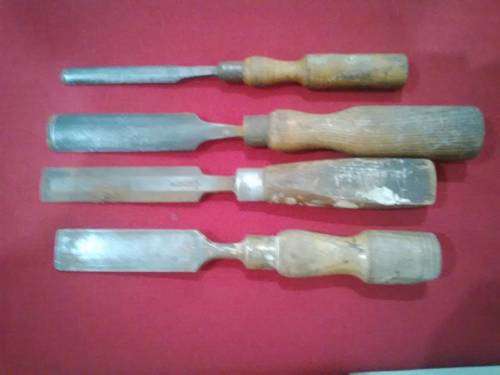 4 CHISELS - 2 MARPLES, WARD & J. HOWARTH -AS PER PICTURES- PLEASE READ