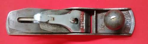 VINTAGE RECORD No05 PLANE - Handle & knob need attention- Please read desc & see Pics