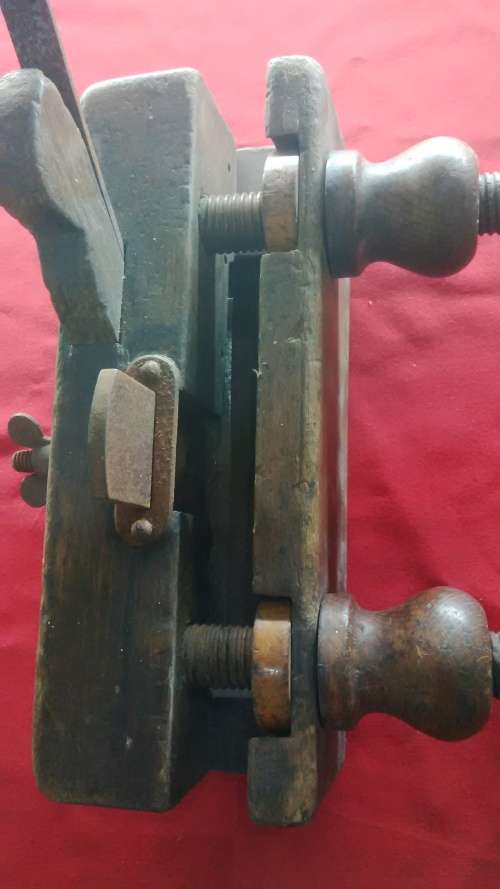 VINTAGE/ANTIQUE WOODEN PLOUGH PLANE- Please read desc & see Pics