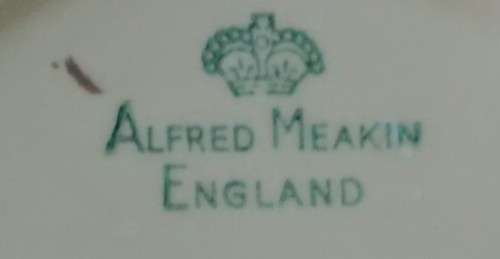 ALFRED MEAKIN GRAVY BOAT  BOWL 17x10cm PLATE 19x17cm - Read Desc & See Pictures