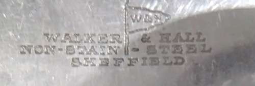 6 VINTAGE WALKER & HALL TABLE KNIVES -  PICTURES ARE PART OF THE DESCRIPTION