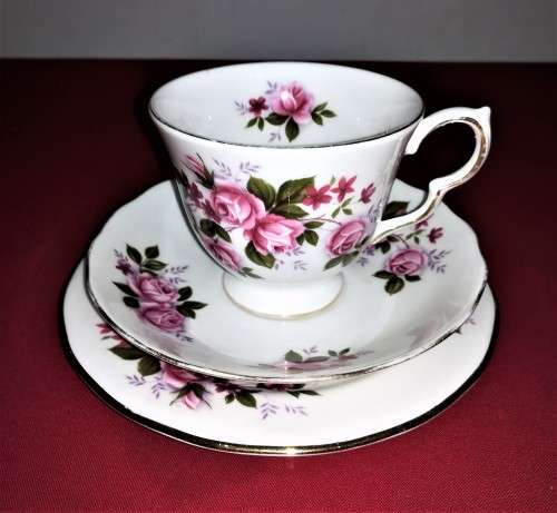 QUEEN ANNE TRIO CUP 7x8 NOTE - PICS PART OF THE DESCRIPTION