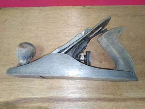 VINTAGE STANLEY No 4 PLANE - PLEASE C DESC
