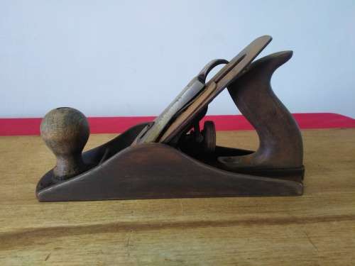 VINTAGE STANLEY No 4 1/2 PLANE - PLEASE C DESC