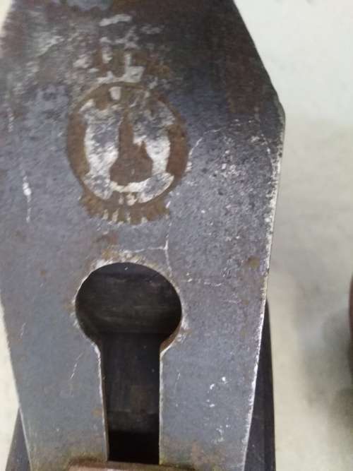 VINTAGE WOODEN PLANE - NOTE CHECK "LEVEL CAP & HANDLE" - C Pics N Description