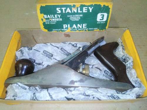 STANLEY No3 HAND PLANE - LIKE NEW WITH BOX (NOS?)  - Please C Pics N Description