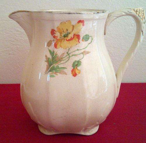 Alfred Meakin Jug - see pics for details on the item
