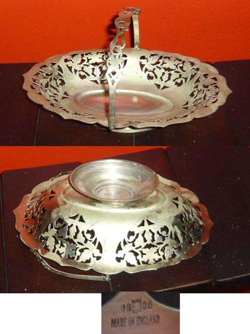 A VINTAGE (ANTIQUE?) Server - stamped (Post R50) please read see description