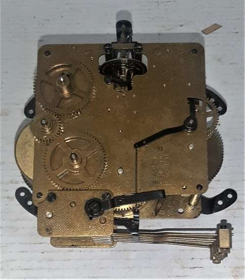 Vintage Hermle FHS340-020 clock movement - as per pictures as they part of the description