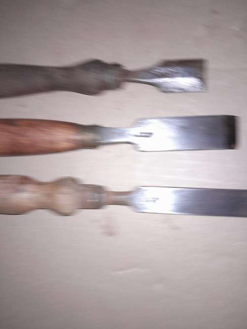 VINTAGE CHISELS -  SEE PICTURES